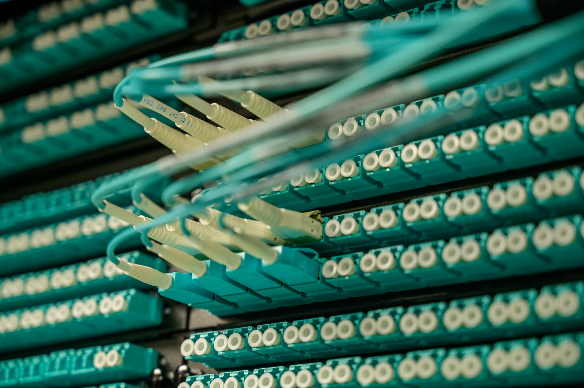Fiber internet bağlantısının gerçek hızını ölçmek için yapılan iperf3 testi