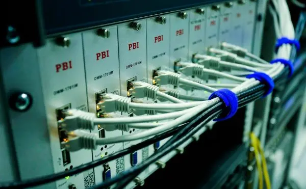 MikroTik donanım ve performans rehberi için kapak görseli
